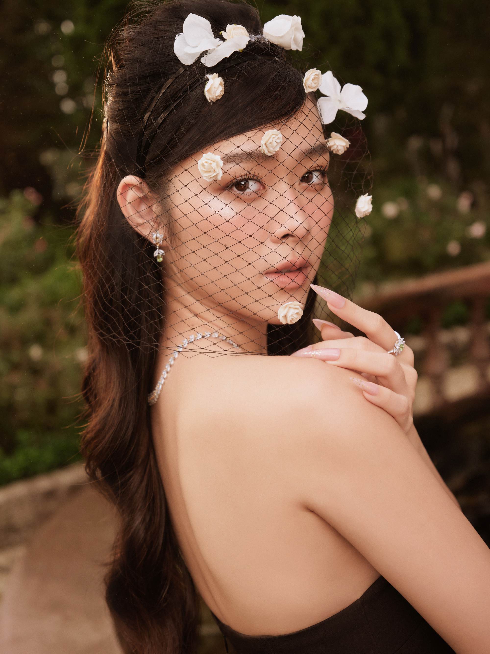 Diệp Bảo Ngọc chia sẻ bí quyết trẻ đẹp ở tuổi 29 - Ảnh 8. Diệp Bảo Ngọc chia sẻ bí quyết trẻ đẹp ở tuổi 29 - Ảnh 8.