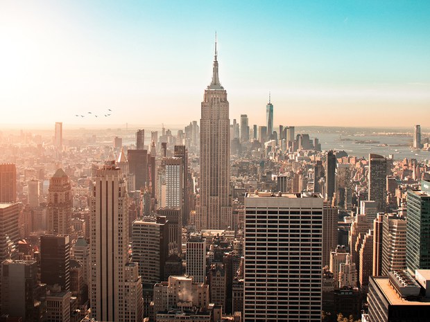 10 thành phố đắt đỏ nhất thế giới năm 2022: New York, London cũng phải xếp sau một thành phố châu Á - Ảnh 2.