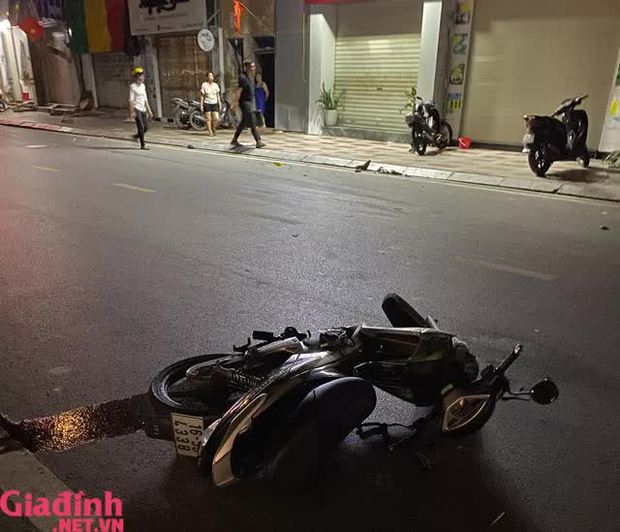 Hải Phòng: Hình ảnh xe điên gây tai nạn liên hoàn trên phố đi bộ Tam Bạc - Ảnh 9.