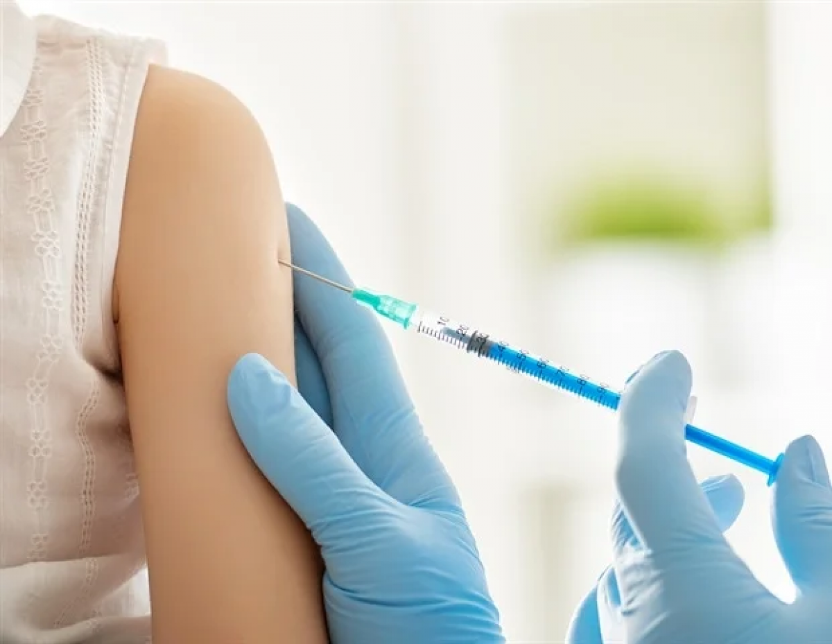 Vaccine dạng dán ngăn ngừa hiệu quả các biến thể của SARS-CoV - Ảnh 1.