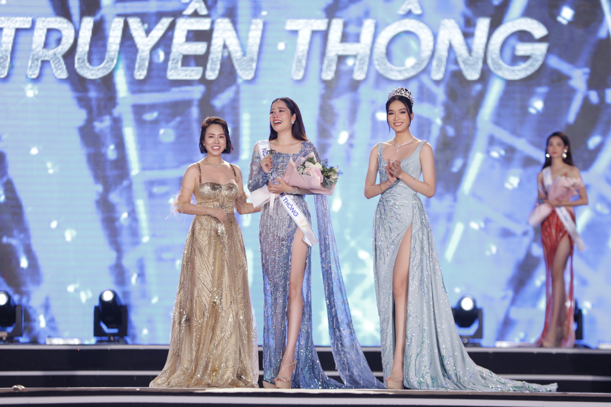 Nam Em có chia sẻ đầu tiên sau khi dừng chân ở top 10 Miss World Việt Nam 2022 - Ảnh 3.