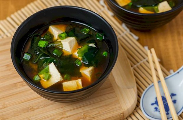 7 điều cần nhớ về văn hóa ẩm thực Nhật Bản, có những thứ tưởng chừng đơn giản nhưng dễ mắc lỗi sai - Ảnh 2.