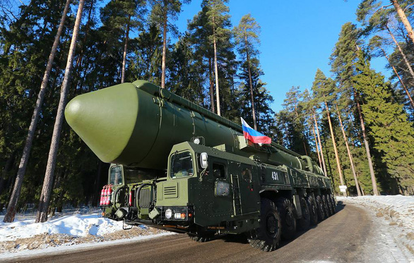 Nga vẫn lấp lửng về khả năng sử dụng vũ khí hạt nhân - Ảnh 1.