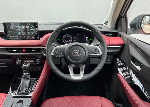 Phóng viên Thái Lan chạy thử Toyota Vios 2023: Hé lộ mức ăn xăng và thông số chưa công bố - Ảnh 2.