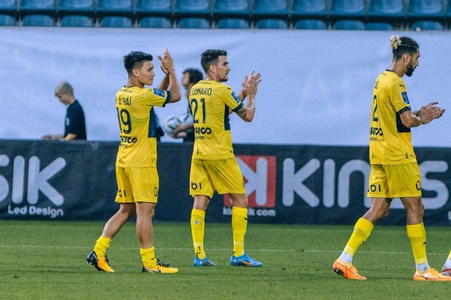 Nhận định, dự đoán Pau FC vs Sochaux, 00h00 ngày 21/08: Chiến thắng đầu tay của Quang Hải? - Ảnh 1.