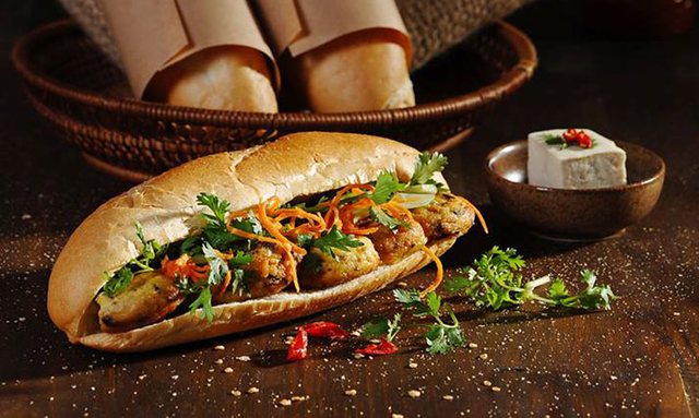 CNN bình chọn 50 món ăn và đồ uống đường phố tuyệt nhất của châu Á: Việt Nam có 3 đại diện - Ảnh 1.