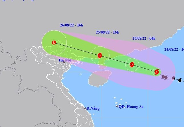 Bão số 3 di chuyển thần tốc, chiều tối mai ảnh hưởng miền Bắc - Ảnh 1.