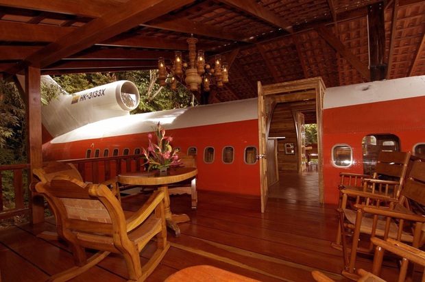 Máy bay Boeing cũ độ thành khách sạn độc nhất vô nhị giữa resort trong rừng rậm - Ảnh 13.