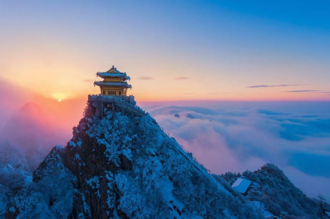 5 địa điểm đẹp như tiên cảnh ở Trung Quốc nhưng lại bất khả xâm phạm với khách quốc tế, mỗi nơi ẩn chứa bí mật riêng - Ảnh 6.