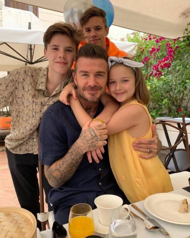 10 nguyên tắc dạy con đặc biệt của vợ chồng David Beckham: Hiệu quả đem lại khiến phụ huynh nào cũng phải học hỏi - Ảnh 9.