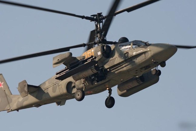 Nga đưa hàng chục ‘cá sấu’ Ka-52 đến biên giới với Ukraine? - Ảnh 5.
