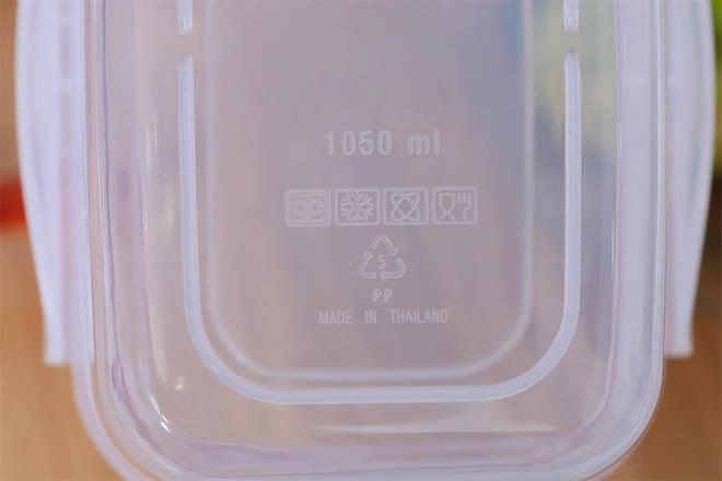 Xuất hiện một số video về bình nhựa số 7: Đâu là nhựa an toàn để đựng đồ ăn thức uống? - Ảnh 7.