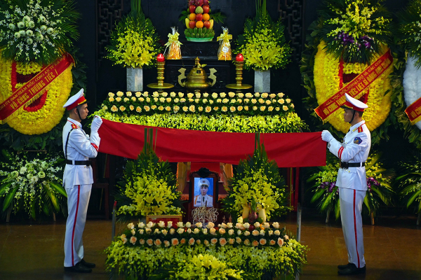 Tổ chức trọng thể Lễ tang 3 liệt sỹ Công an hy sinh khi chữa cháy - Ảnh 2.