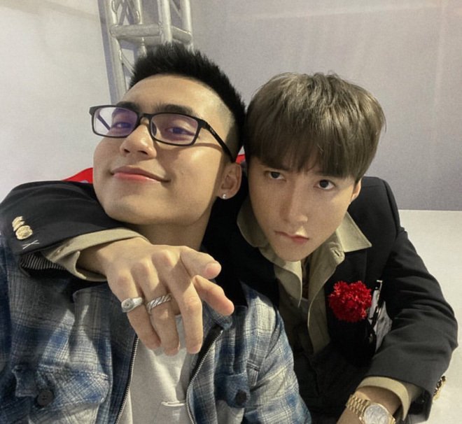 4 hội anh chị em ruột đ&igrave;nh đ&aacute;m l&agrave;ng giải tr&iacute; Việt, g&acirc;y ch&uacute; &yacute; nhất l&agrave; vị tr&iacute; cuối c&ugrave;ng - Ảnh 26.