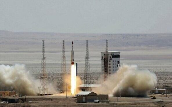 Nga phóng vệ tinh cảm biến của Iran lên quỹ đạo - Ảnh 1.