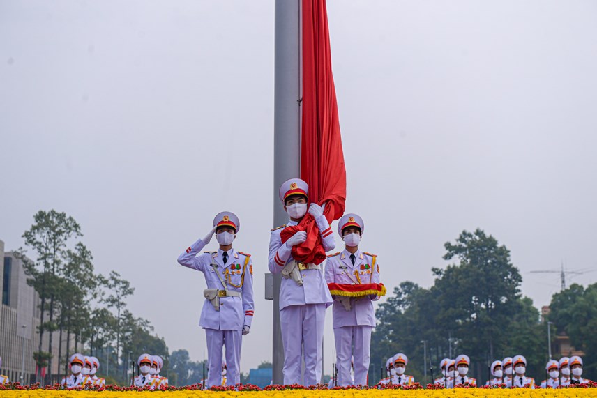 Trang nghiêm Lễ thượng cờ mừng Quốc khánh trên Quảng trường Ba Đình - Ảnh 6.