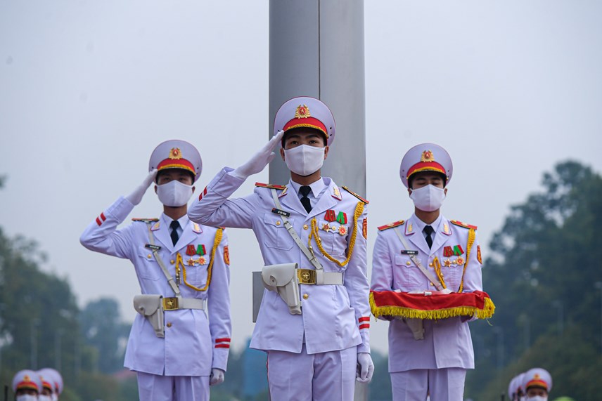 Trang nghiêm Lễ thượng cờ mừng Quốc khánh trên Quảng trường Ba Đình - Ảnh 8.