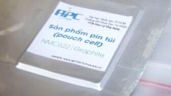 Nhóm nghiên cứu Việt chế tạo pin lithium ion dạng túi từ rơm và vỏ trấu - Ảnh 1.