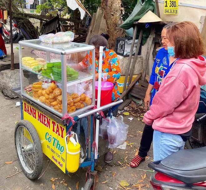 Ở TP.HCM muốn ăn bánh miền Tây cứ tìm đến 5 xe đẩy bình dân này, đủ món lại ngon - bổ - rẻ - Ảnh 16.