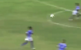 Xem 'siêu phẩm' gây sốt ở Giải bóng đá nữ Ấn Độ được so sánh với Ronaldinho