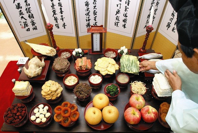 Phụ nữ Hàn Quốc mắc bệnh phẫn nộ vì phải đun nấu quá nhiều trong dịp lễ Trung thu - Ảnh 2.