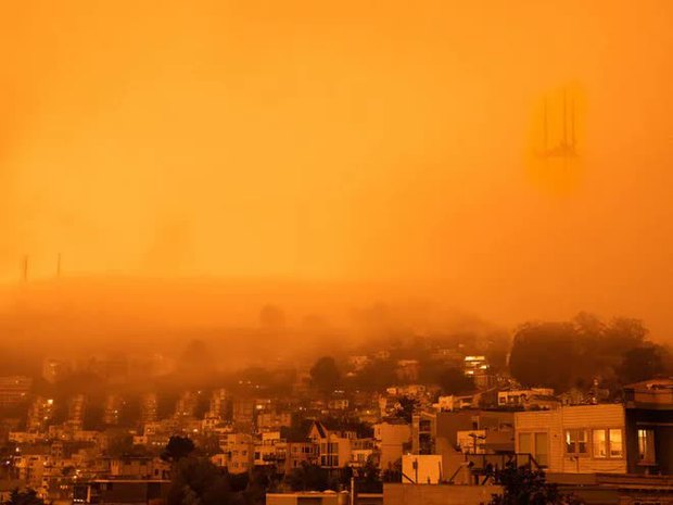 Những bức ảnh siêu thực khiến các nhà khoa học lo ngại biến đổi khí hậu đang thay đổi màu sắc bầu trời - Ảnh 7.