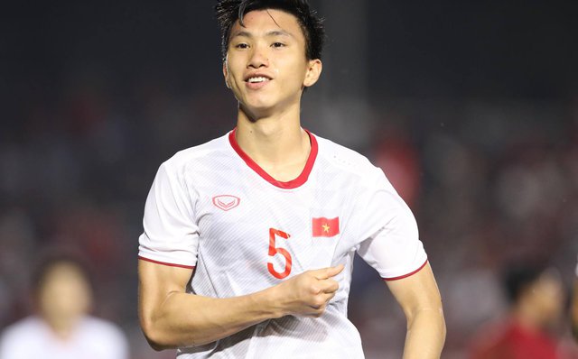 Nóng: HLV Park Hang-seo chốt danh sách, Văn Quyết và Văn Hậu trở lại đội tuyển Việt Nam - Ảnh 1.
