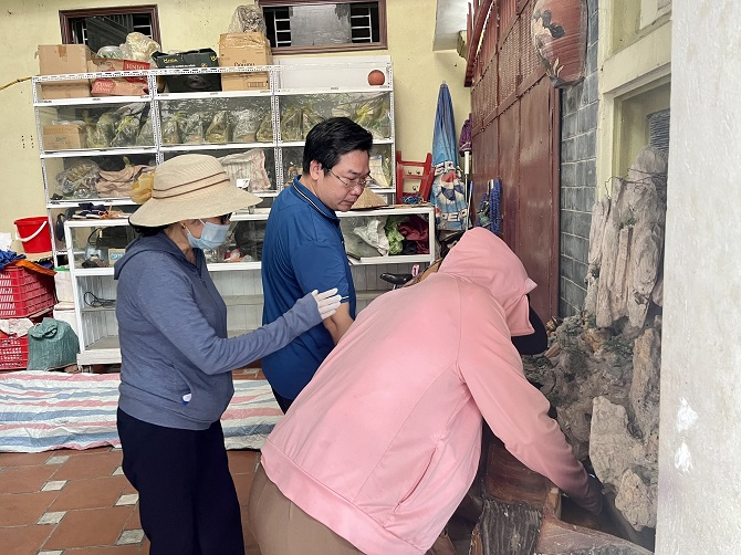 Sốt xuất huyết tại Hà Nội chưa ‘hạ nhiệt’, Sở Y tế chỉ đạo các biện pháp phòng chống - Ảnh 1. Sốt xuất huyết tại Hà Nội chưa ‘hạ nhiệt’, Sở Y tế chỉ đạo các biện pháp phòng chống - Ảnh 1.