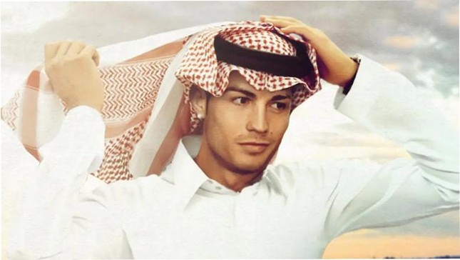 Hết World Cup, Ronaldo sẽ sang Saudi Arabia thi đấu? - Ảnh 1.