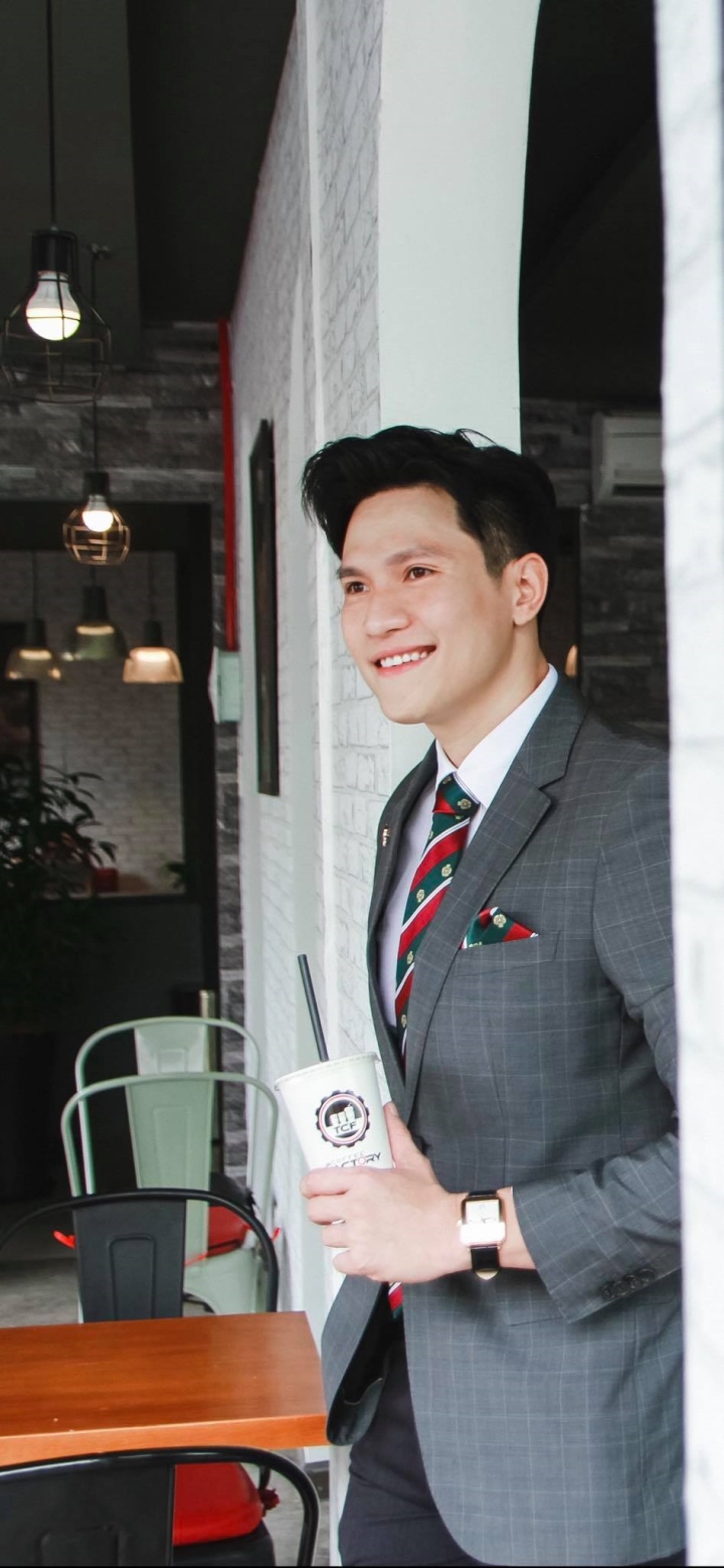 Dàn sao Những cô gái chân dài thay đổi thế nào sau 18 năm? - Ảnh 12. Dàn sao Những cô gái chân dài thay đổi thế nào sau 18 năm? - Ảnh 12.