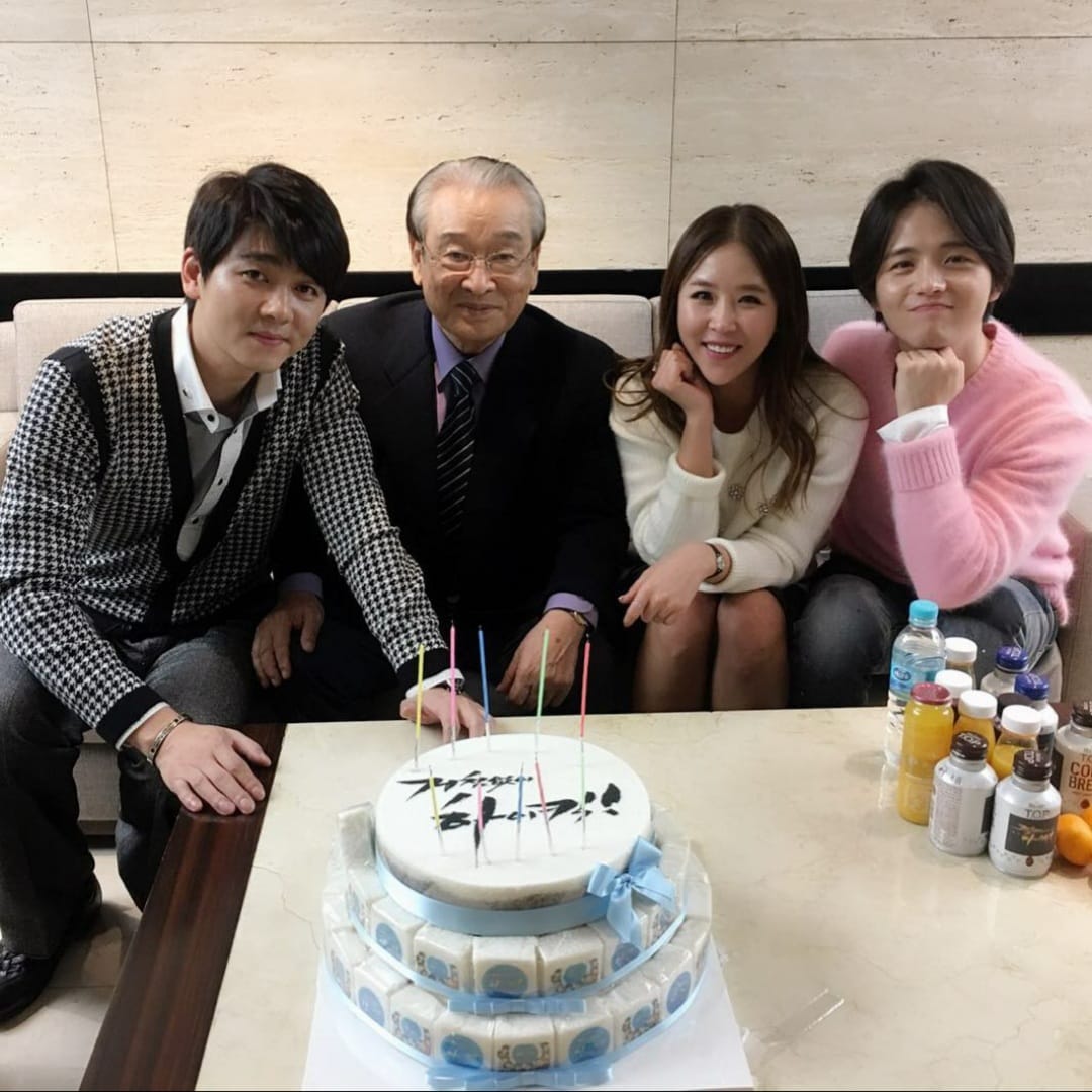 Tài tử Gia Đình Là Số 1 sau 16 năm: Nghỉ đóng phim gây tiếc nuối, cuộc sống bí ẩn ở tuổi U50 - Ảnh 2. Tài tử Gia Đình Là Số 1 sau 16 năm: Nghỉ đóng phim gây tiếc nuối, cuộc sống bí ẩn ở tuổi U50 - Ảnh 2.