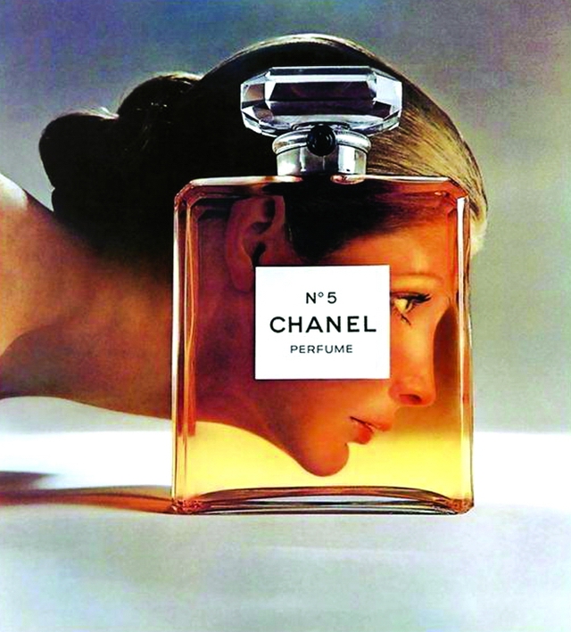 Coco Chanel - từ cô bé mồ côi mẹ tới huyền thoại thời trang thế giới - Ảnh 3.