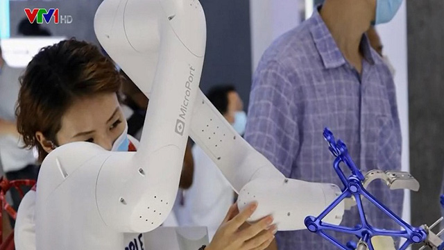 Robot hướng đến thế giới ngày mai tại Trung Quốc - Ảnh 1.