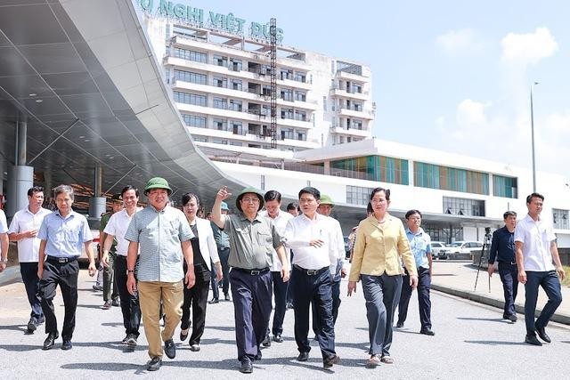 Thủ tướng kiểm tra hai dự án bệnh viện lớn bỏ hoang, lãng phí tại Hà Nam - Ảnh 2.
