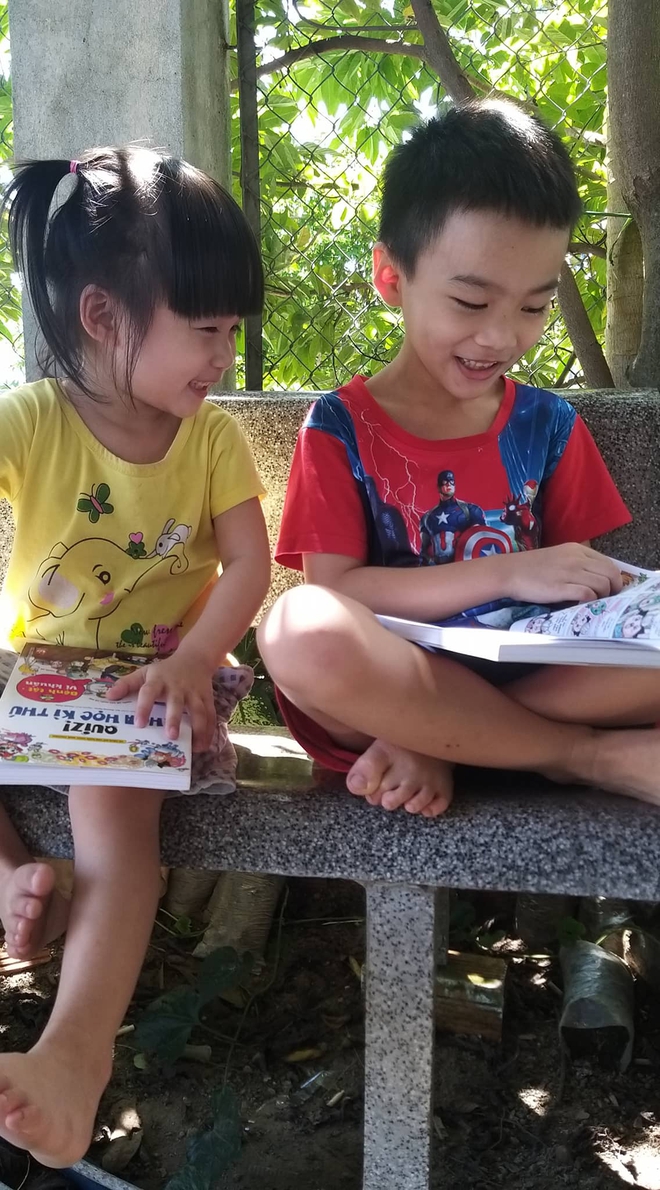 Bé trai đọc 1.000 quyển sách chỉ trong 6 tháng, mẹ chia sẻ bí quyết giúp con đam mê đọc - Ảnh 3.
