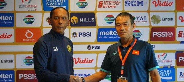HLV tuyển U20 Malaysia phát biểu sốc sau khi đại bại ở vòng loại U20 châu Á - Ảnh 1.