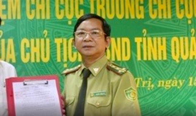 Chi cục trưởng Kiểm lâm ở Quảng Trị bị kỷ luật cách hết chức vụ trong Đảng - Ảnh 1.