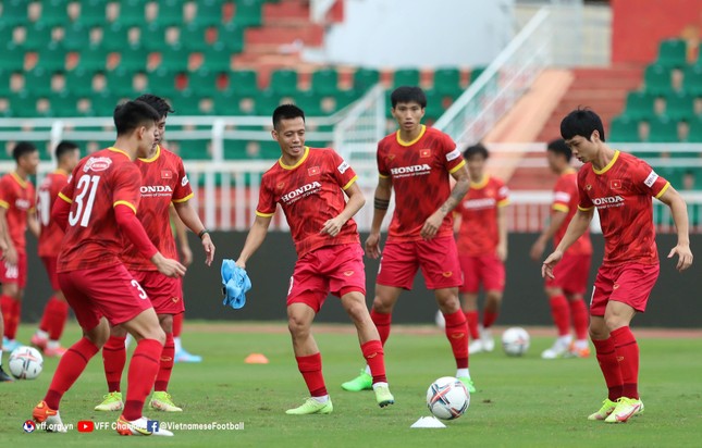 Trước trận Việt Nam vs Singapore, 19h00 ngày 21/9: Cơ hội thử nghiệm - Ảnh 1.