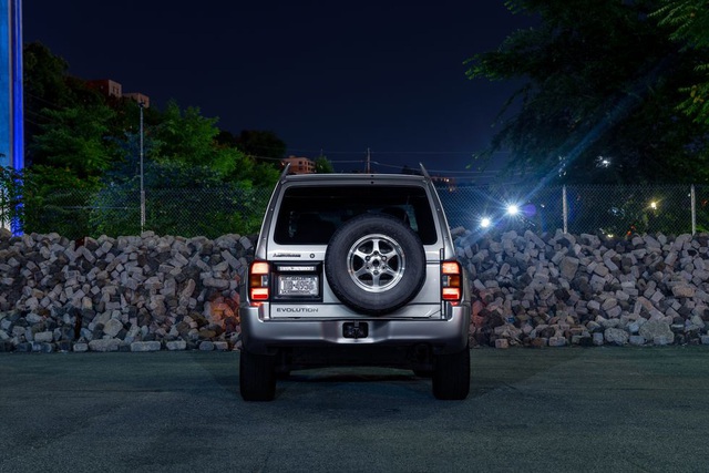 Mitsubishi Pajero Evolution - Siêu SUV ra mắt sớm 25 năm - Ảnh 8.