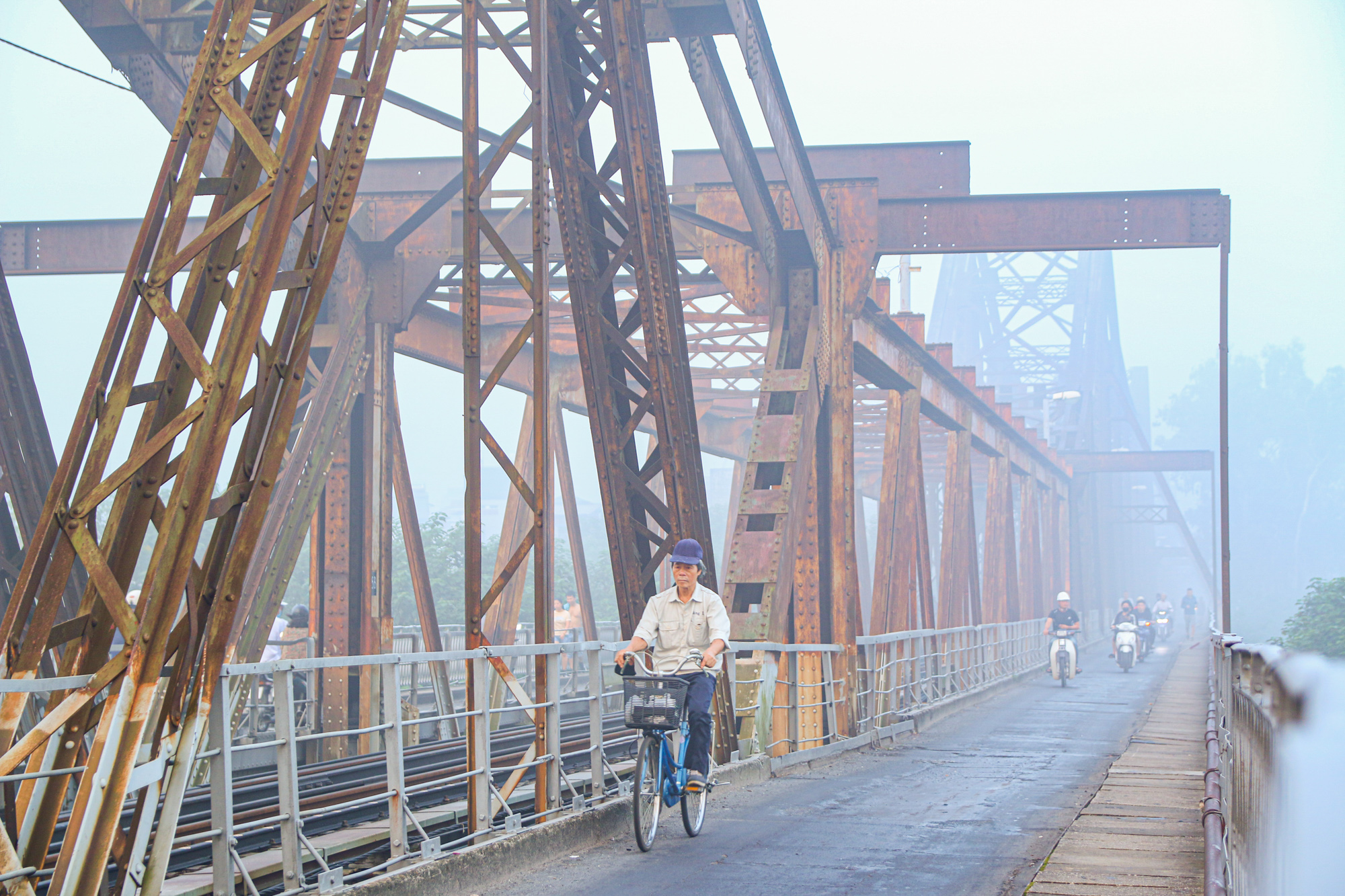 Những con đường lý tưởng dành cho hội mê đạp xe ở Hà Nội khi tiết trời sang thu - Ảnh 6.