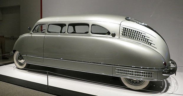 Những mẫu xe kỳ lạ nhất từng được con người thiết kế - Ảnh 6.