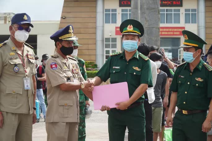 Lời kể của người bị dụ sang Campuchia việc nhẹ lương cao - Ảnh 2. Lời kể của người bị dụ sang Campuchia việc nhẹ lương cao - Ảnh 2.