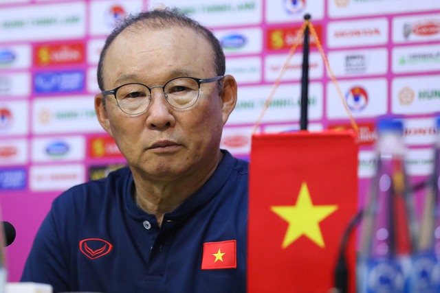 Quang Hải chính thức lên tiếng về việc dự AFF Cup, hứa sẽ nói chuyện với Pau FC - Ảnh 2.