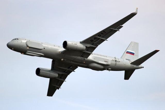 Lộ thông tin Nga điều máy bay trinh sát Tu-214R cho chiến dịch quân sự đặc biệt ở Ukraine - Ảnh 1.