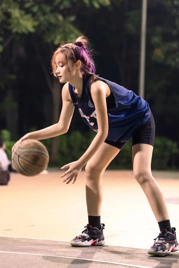  Nữ sinh Hải Phòng mê bóng rổ: Muốn phá vỡ định kiến con gái lên sân chỉ để chụp hình sống ảo - Ảnh 5.