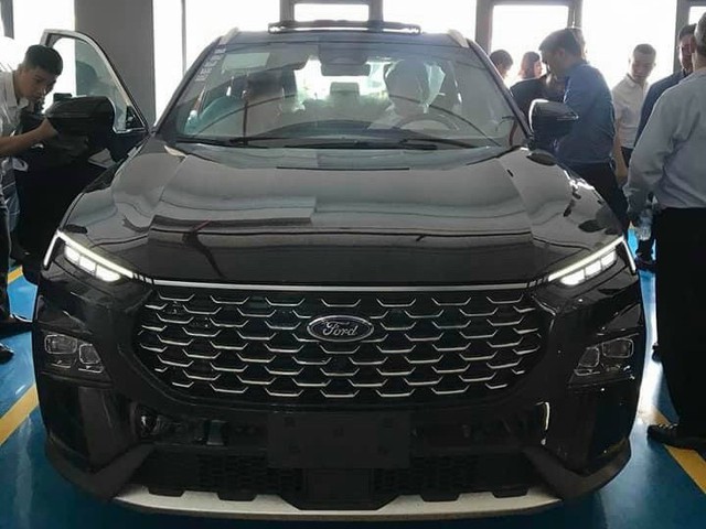  Ford Territory về đại lý trước giờ G: Lắp tại Việt Nam, ra mắt đầu tháng 10 với giá hơn 800 triệu  - Ảnh 3.