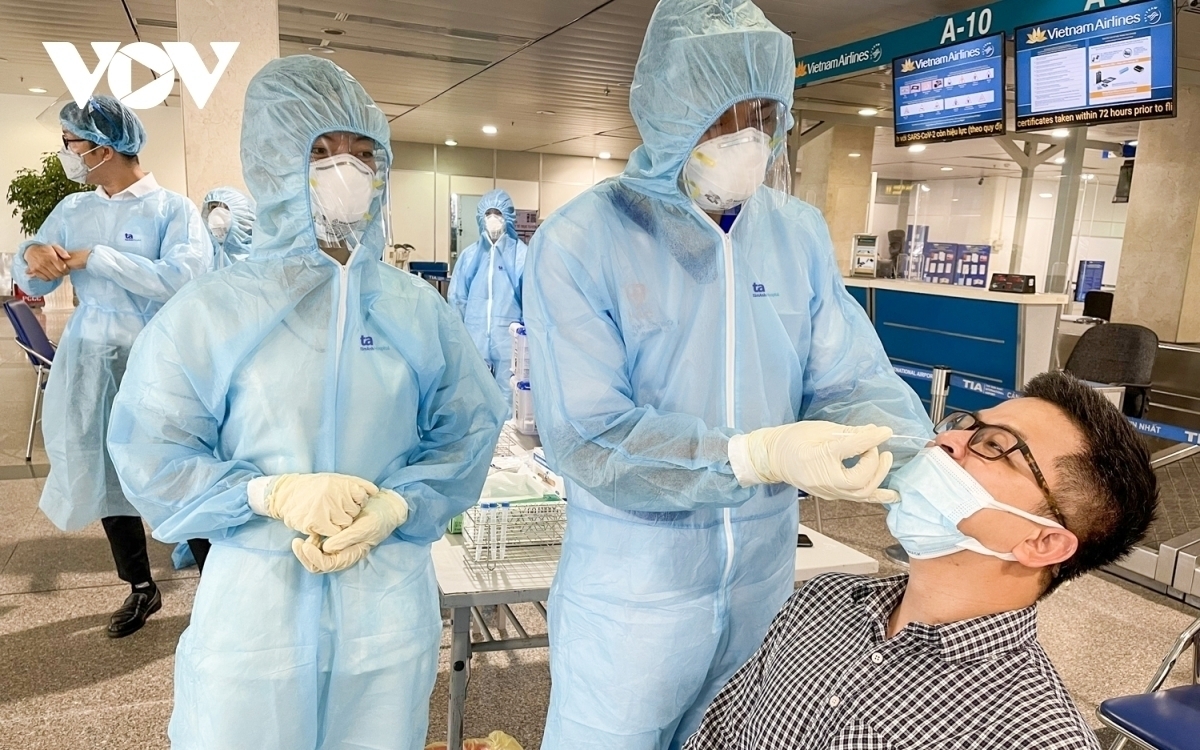 Ngành Y tế: Nhìn lại, thay đổi để phát triển - Ảnh 1. Ngành Y tế: Nhìn lại, thay đổi để phát triển - Ảnh 1.