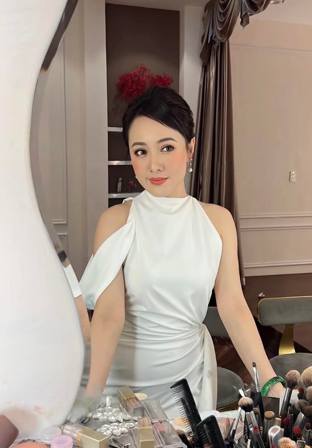 Sao Việt 4/9: Diva Hồng Nhung khoe cơ bụng săn chắc ở tuổi 52 - Ảnh 8.