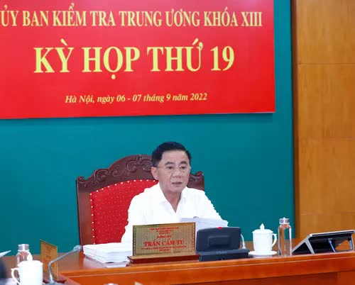 Đề nghị kỷ luật Bí thư Tỉnh ủy, Chủ tịch UBND tỉnh Hải Dương - Ảnh 1.