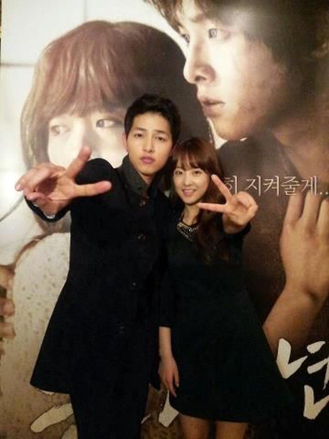 Thực hư hình ảnh hẹn hò của Song Joong Ki và Park Bo Young - Ảnh 7.